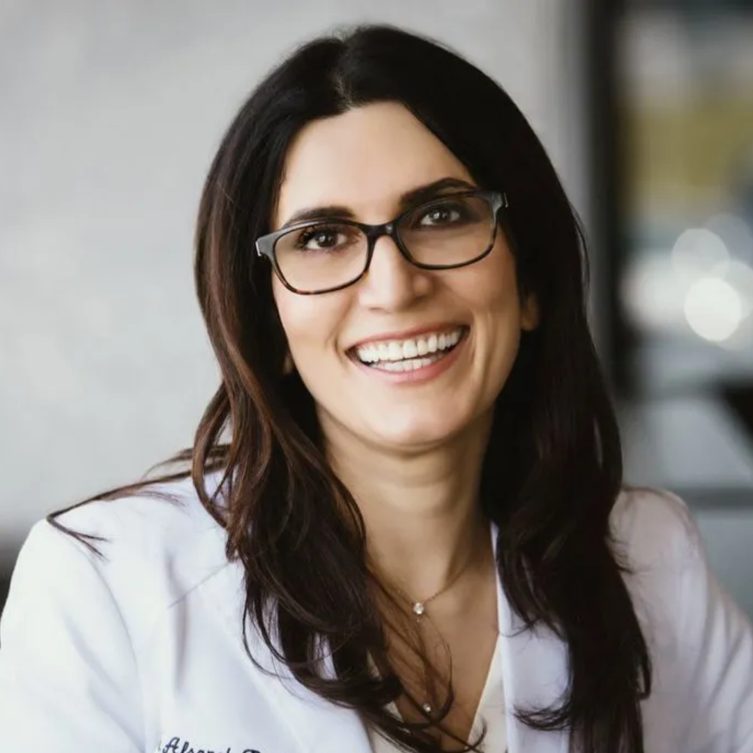 Portrait of Andrea Afsaneh Rad, D.M.D., M.Sc., M.M.Sc.